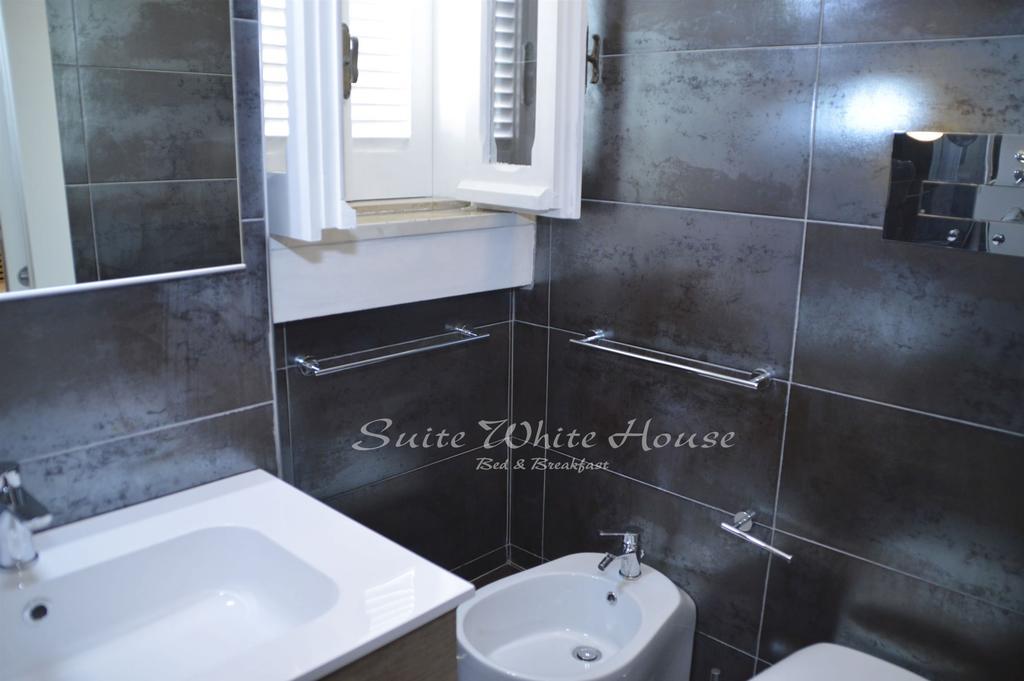 White House Hotel Trani Ngoại thất bức ảnh